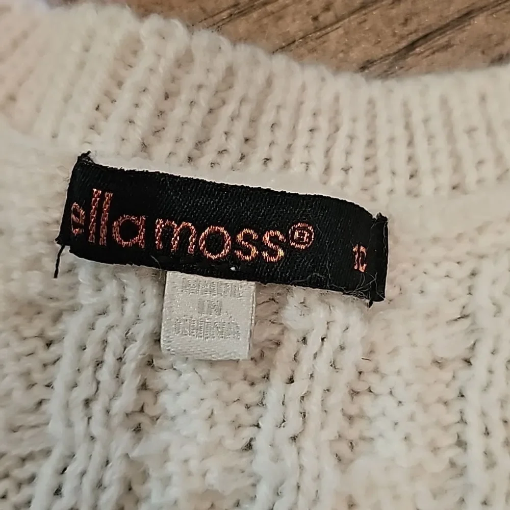 Ella Moss ella moss